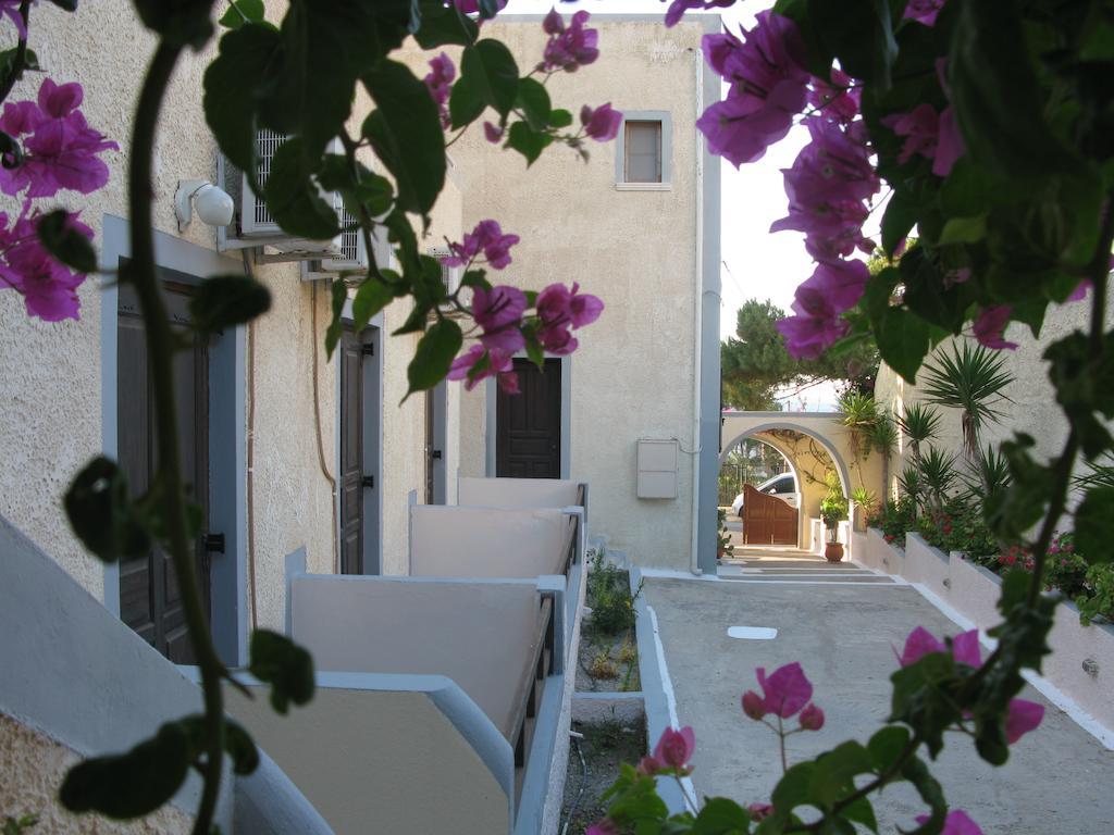 Hotel Adonis (Adults Only) Kamári Exteriér fotografie